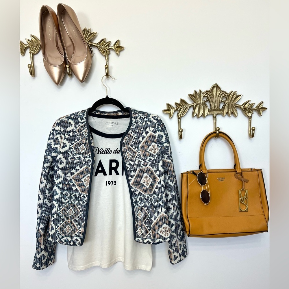 Aztec print cardigan quilt jacket S ptp 19”